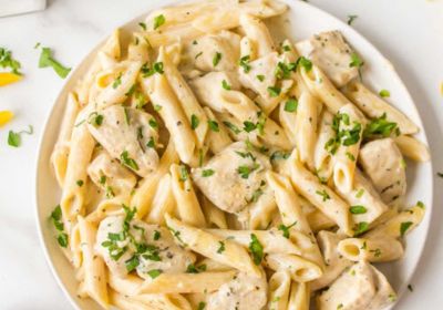 CHICKEN ALFREDO